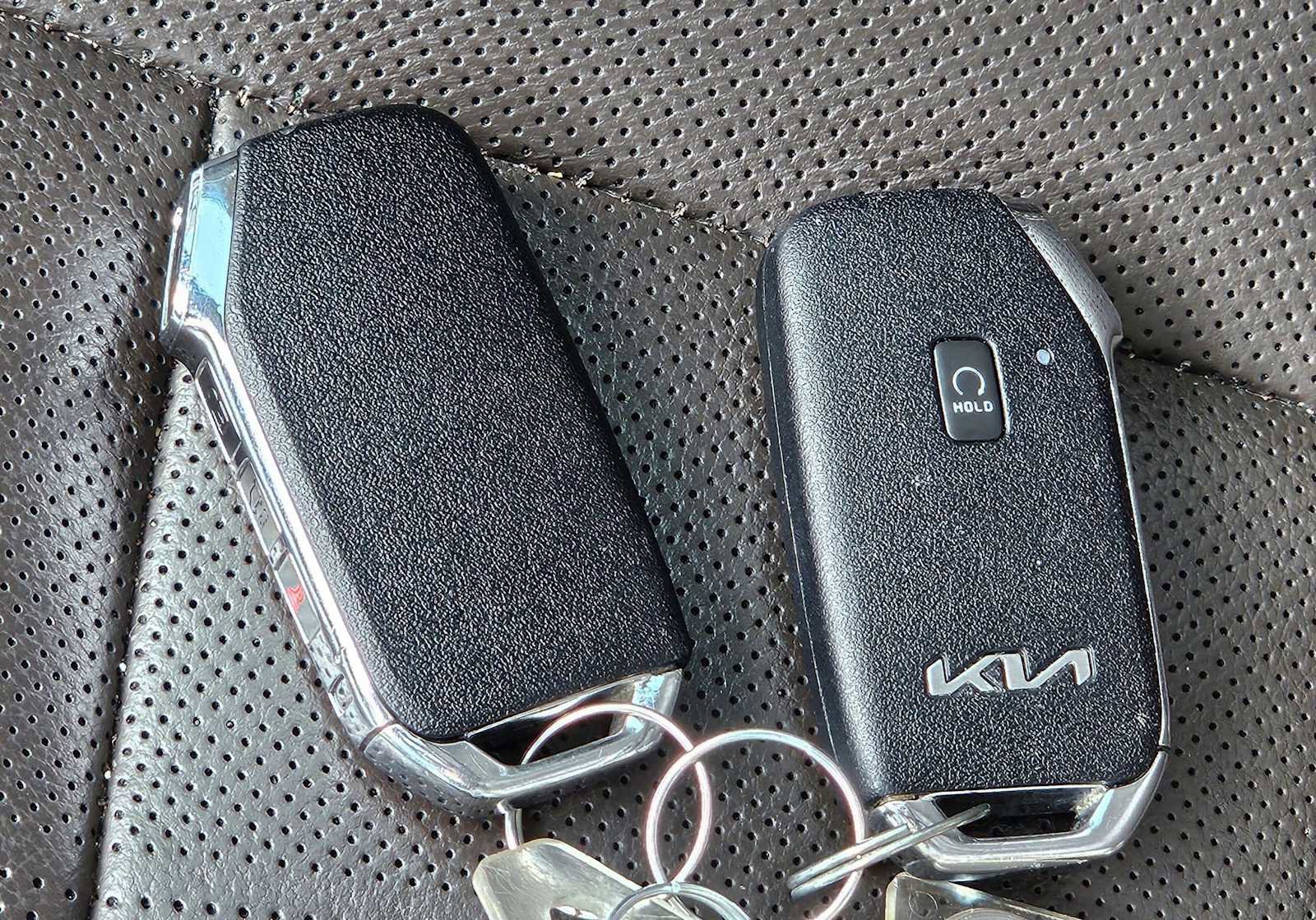 Used 2022 Kia Telluride SX w/ Towing Package image 22