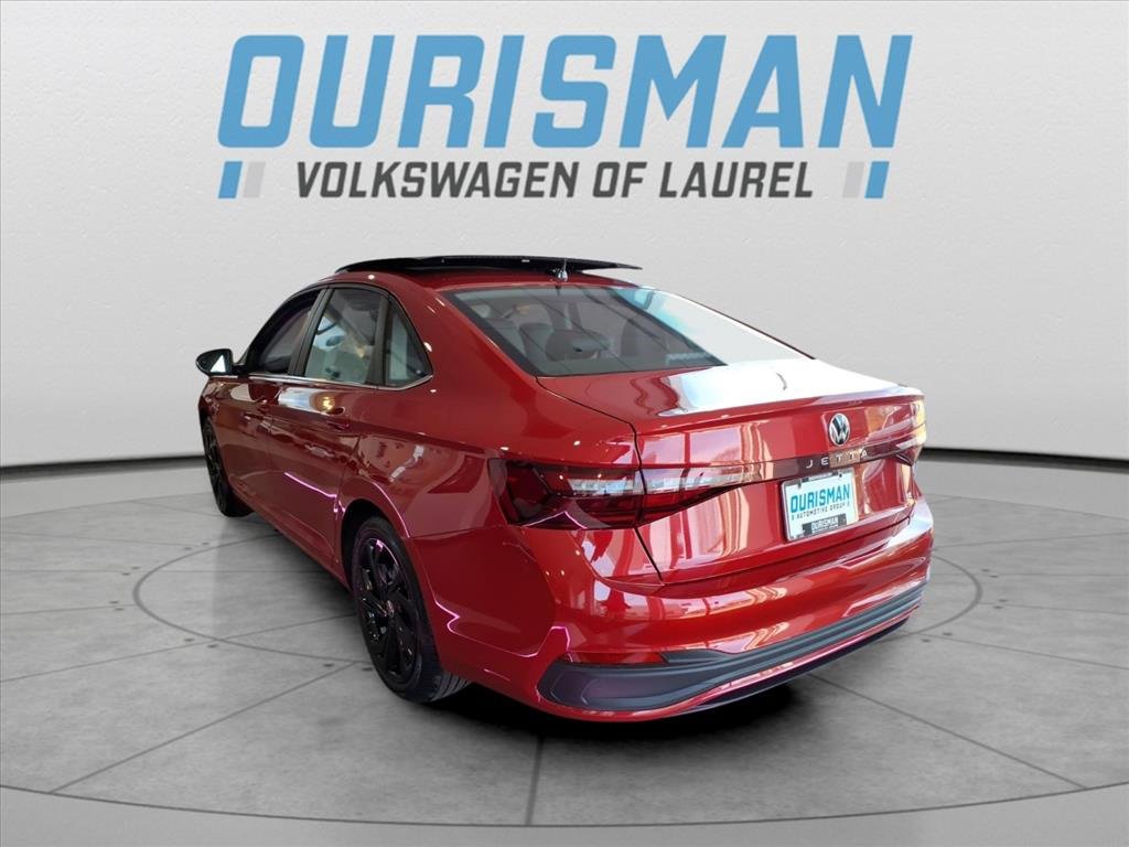 New 2026 Volkswagen Jetta SE image 2