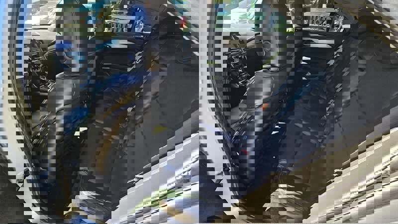 Used 2015 Cadillac ATS Luxury w/ Cold Weather Package RWD image 4