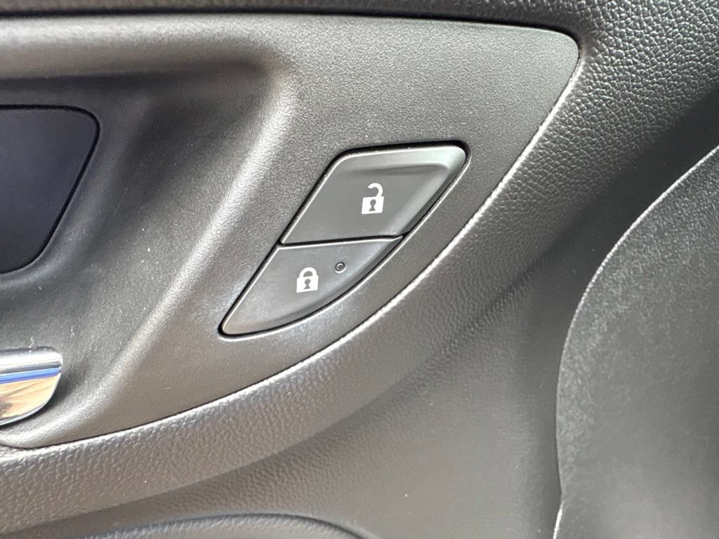 Certified 2023 Chevrolet Equinox LT AWD/4WD image 13