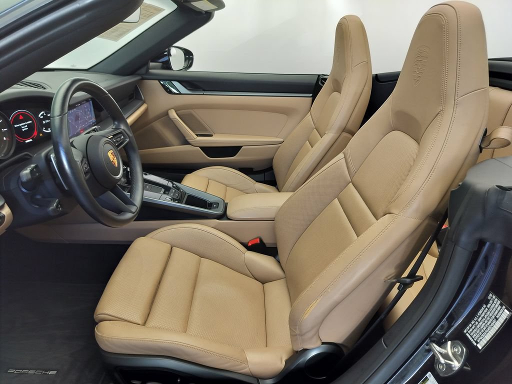 Certified 2021 Porsche 911 Carrera S RWD image 6