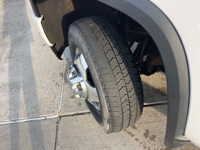 Used 2022 Chevrolet Silverado 3500 High Country image 39