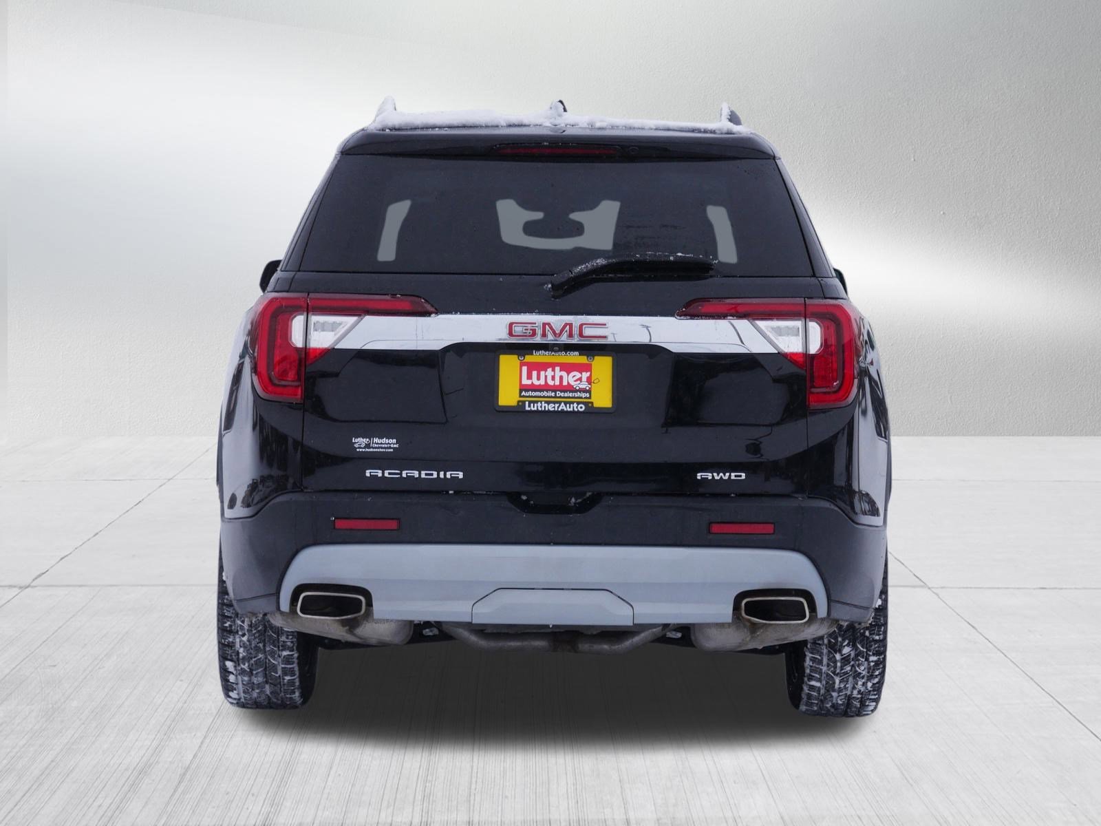 Used 2023 GMC Acadia SLT w/ Technology Package image 6