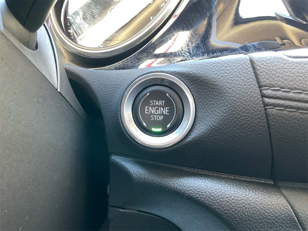 Used 2023 Buick Encore GX Essence w/ Advanced Technology Package image 26