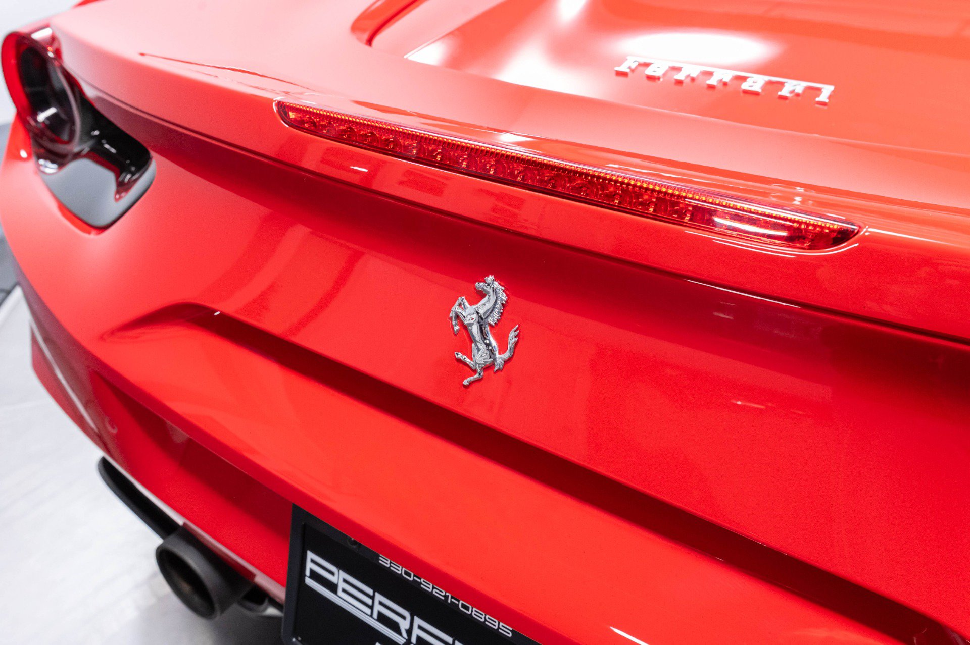 Used 2018 Ferrari 488 Spider RWD image 58