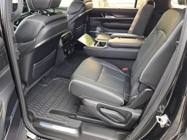 Certified 2024 Jeep Grand Wagoneer Series II Obsidian w/ Quick Order Packagew 28T AWD/4WD image 24