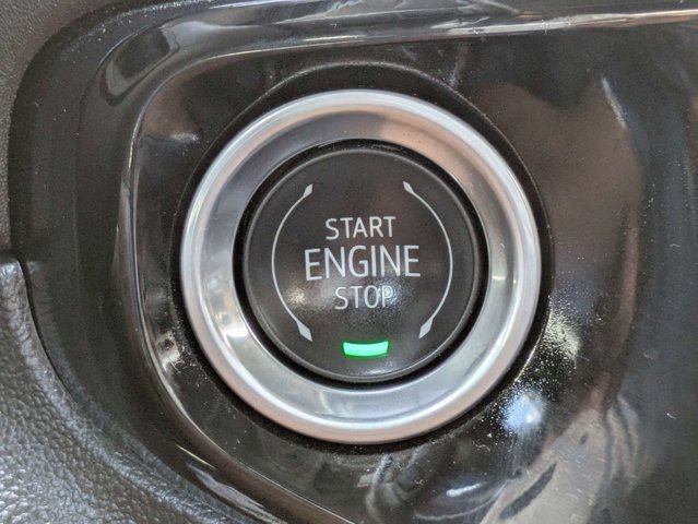 Used 2025 Chevrolet Silverado 1500 LT AWD/4WD image 29