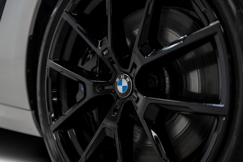 Used 2024 BMW M850i xDrive Convertible w/ M Carbon Exterior Package image 27