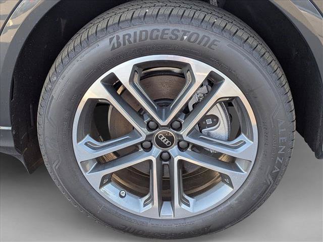 New 2025 Audi Q5 Premium AWD/4WD image 9