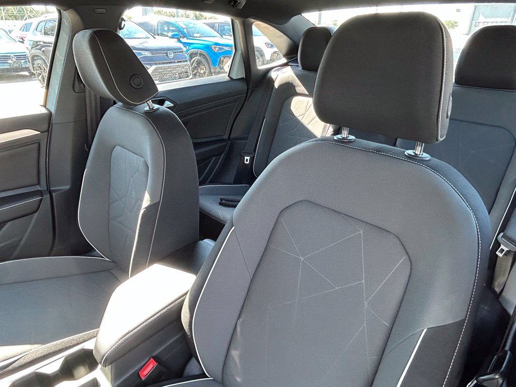 Certified 2026 Volkswagen Jetta Sport FWD image 17