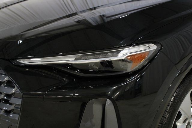 Used 2025 Audi Q5 Prestige image 33