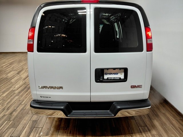 Used 2024 GMC Savana 2500 w/ Driver Convenience Package image 17