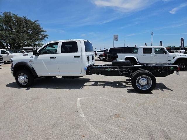New 2026 RAM 5500 Tradesman AWD/4WD image 33