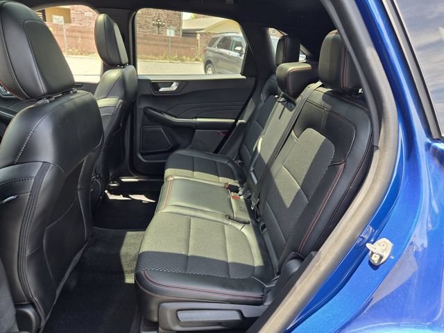 Used 2023 Ford Escape ST-Line w/ Tech Pack #1 AWD/4WD image 13