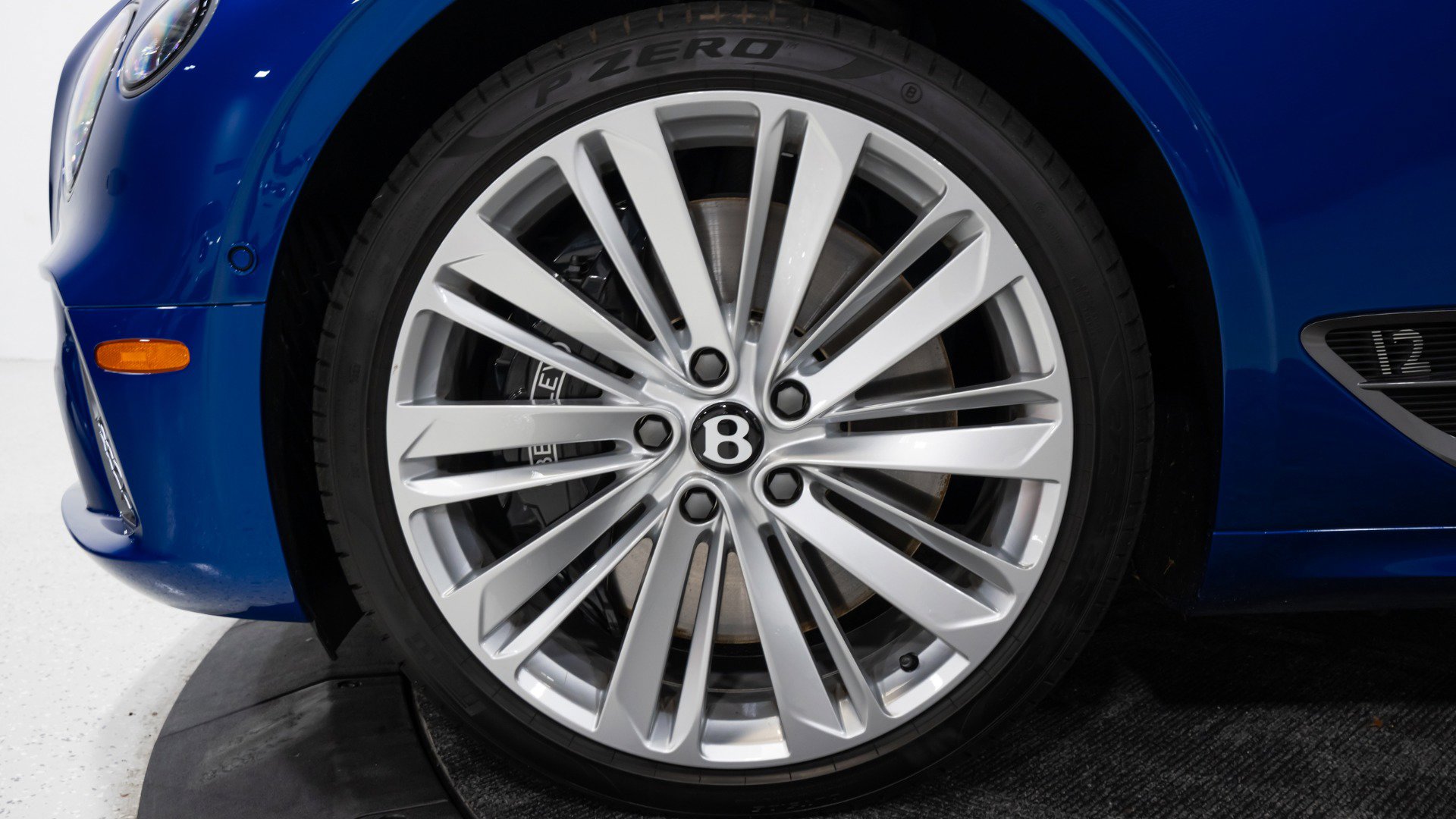 Used 2024 Bentley Continental GT Speed AWD/4WD image 34