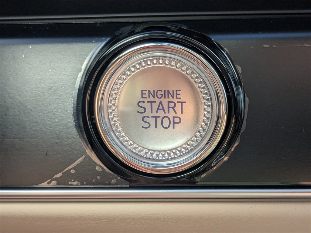 New 2026 Genesis GV70 2.5T Select image 33