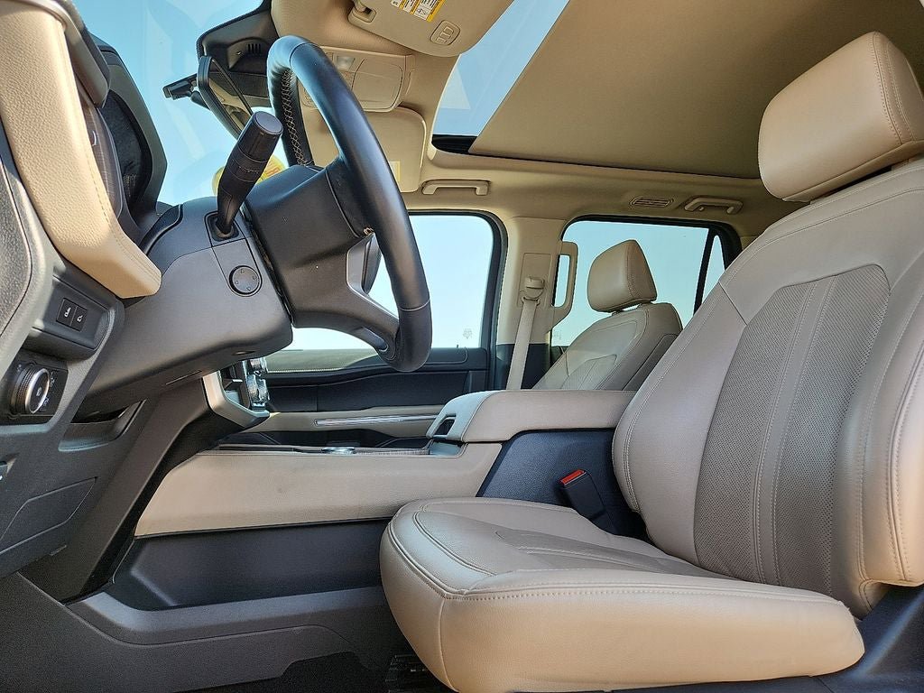 Used 2024 Ford Expedition Limited RWD image 21