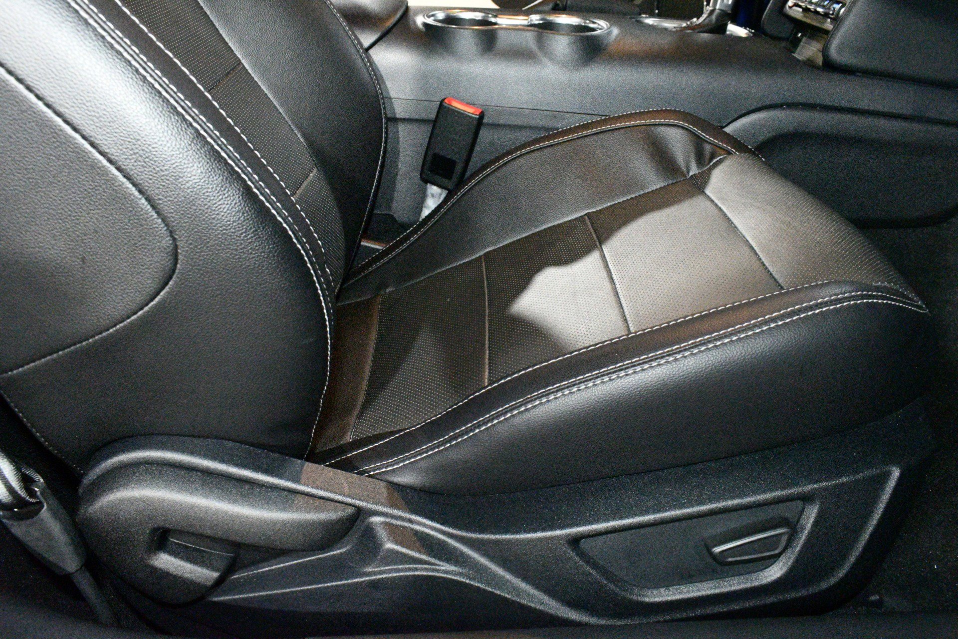 Used 2021 Ford Mustang GT Premium w/ GT Performance Package image 14