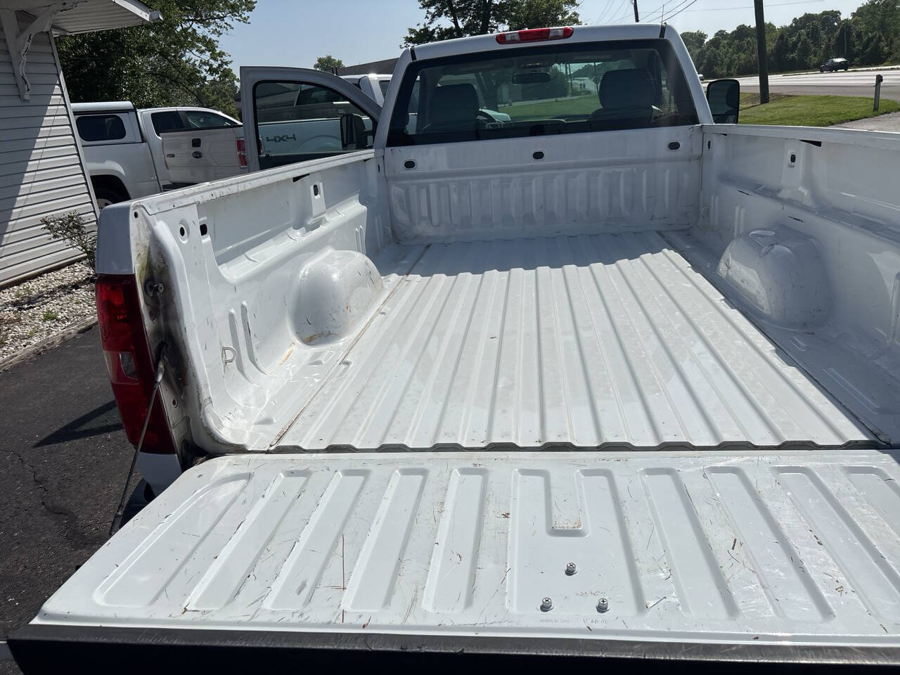 Used 2013 Chevrolet Silverado 1500 W/T RWD image 18