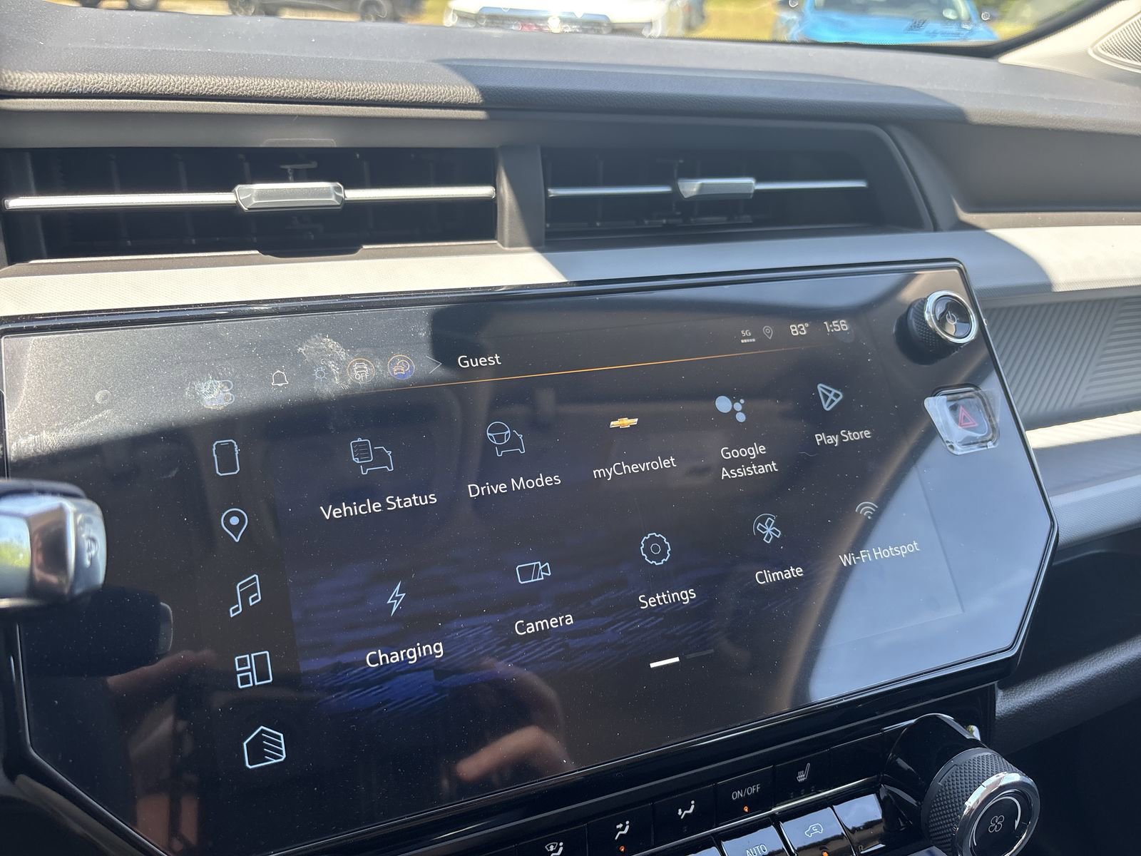 New 2027 Chevrolet Bolt LT w/ Comfort Package FWD image 19