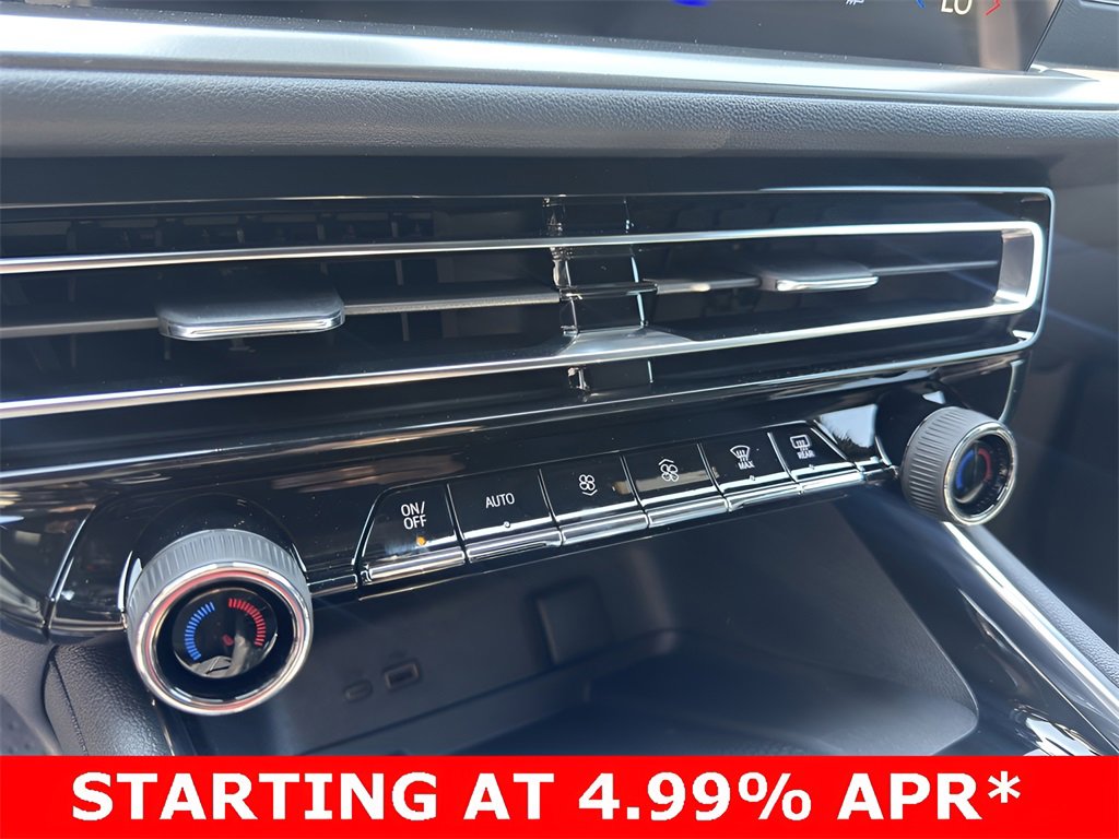 New 2026 Chevrolet Traverse LT w/ Driver Confidence Package image 20