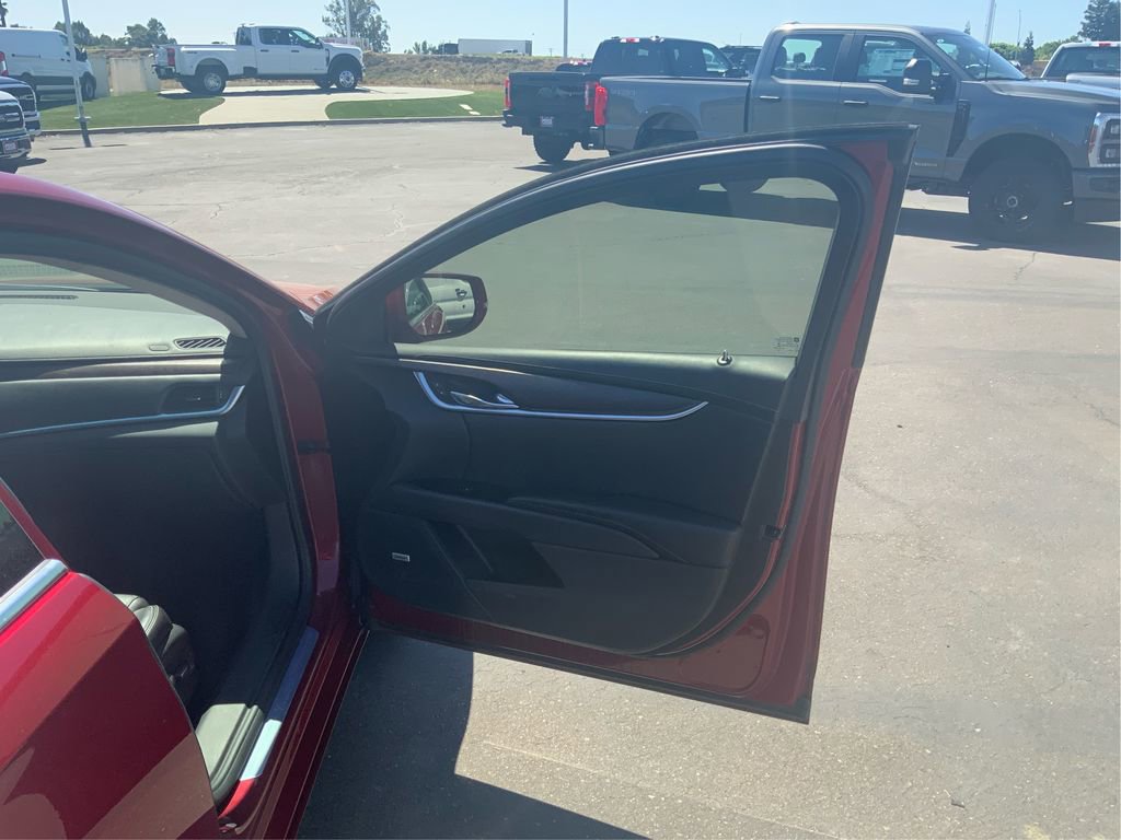 Used 2019 Cadillac XTS Luxury image 20