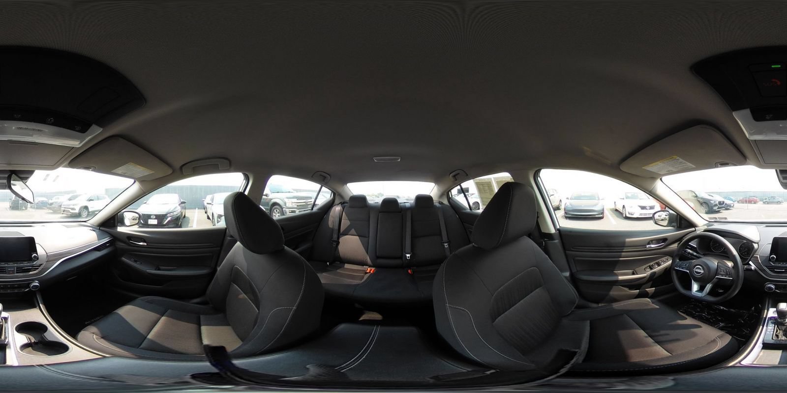 Used 2025 Nissan Altima 2.5 SV FWD image 42