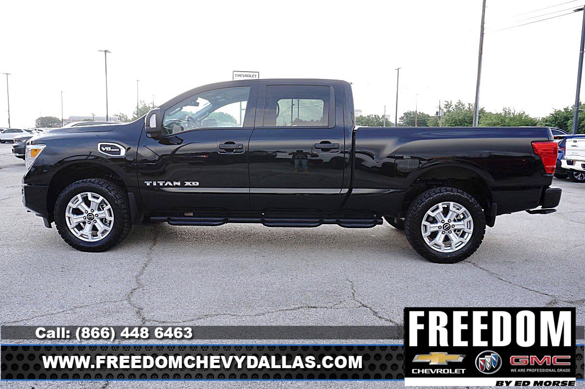 Used 2024 Nissan Titan SV w/ SV Convenience Package AWD/4WD image 4