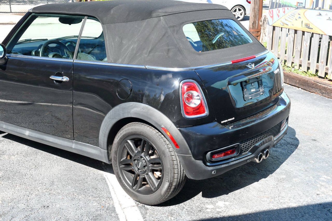 Used 2015 MINI Cooper S FWD image 10