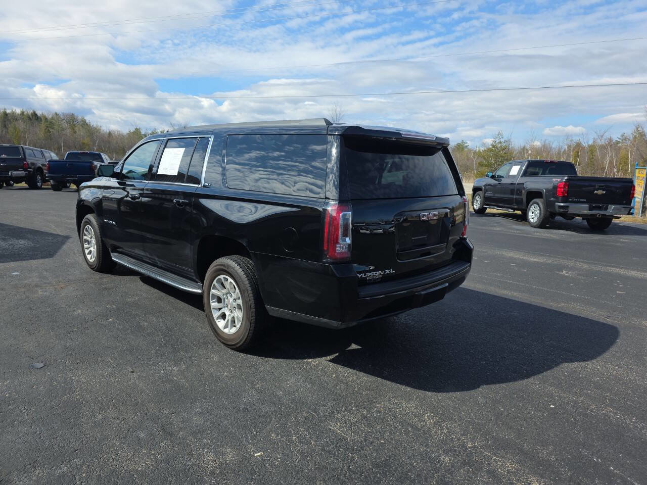 Used 2020 GMC Yukon XL SLT image 8
