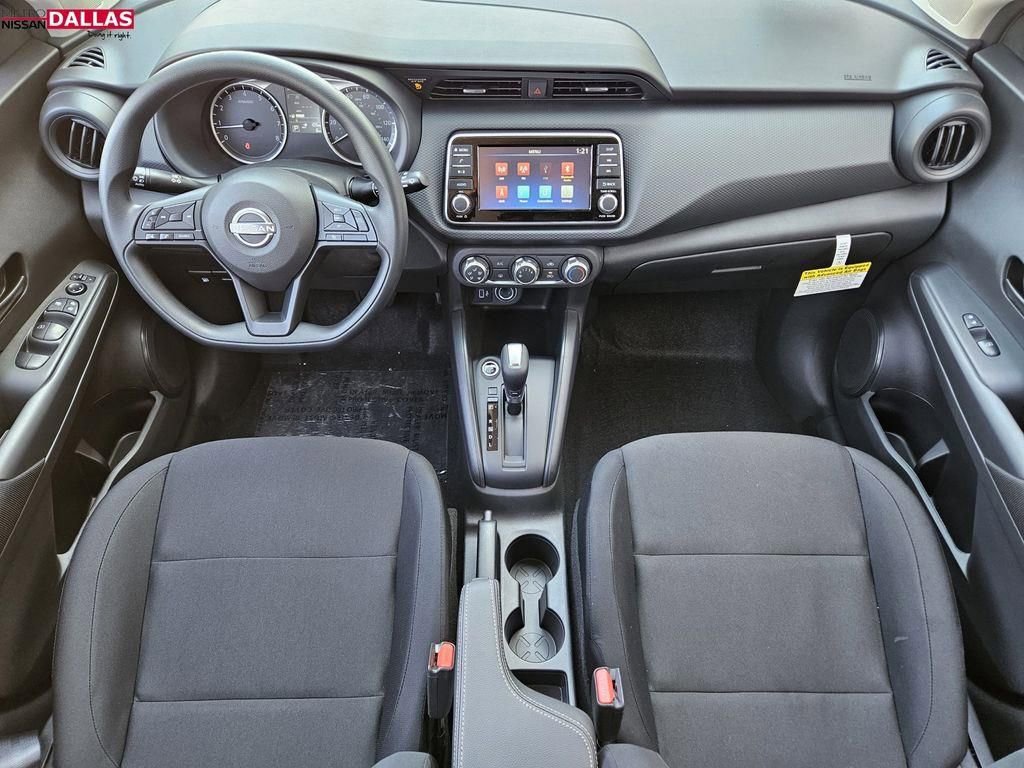 New 2025 Nissan Kicks Play S image 19