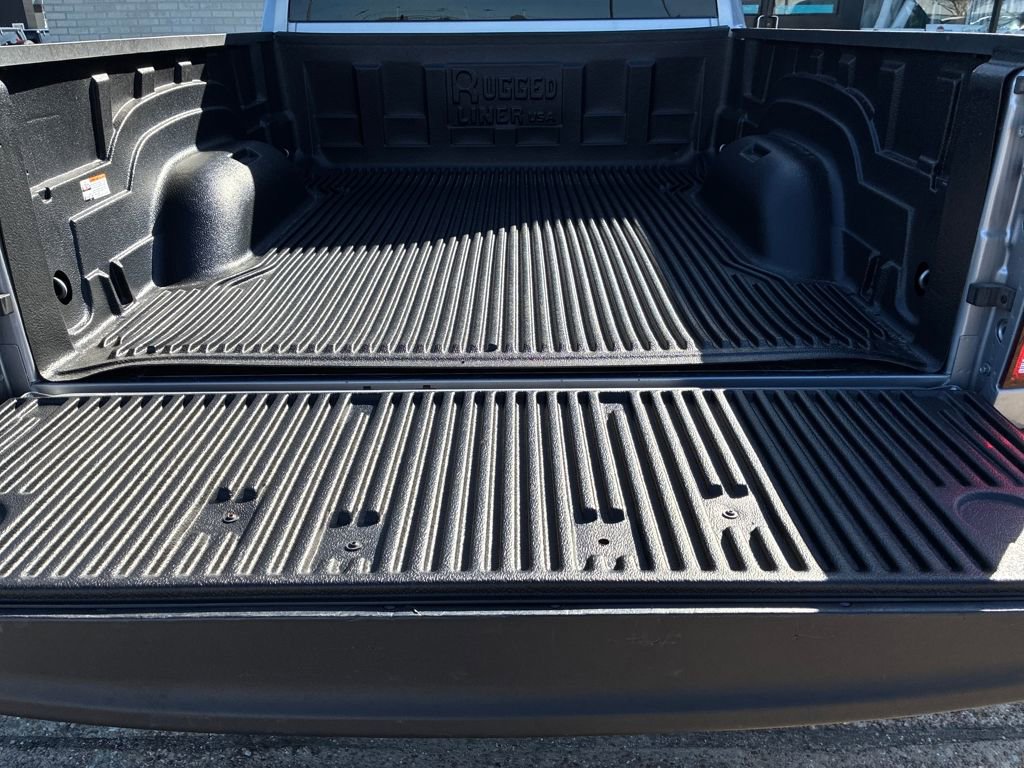 Used 2024 RAM 1500 Classic SLT image 23