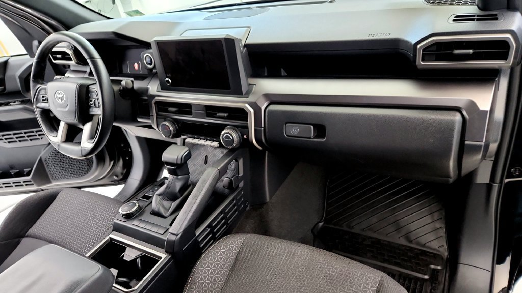 Certified 2025 Toyota 4Runner SR5 RWD image 22