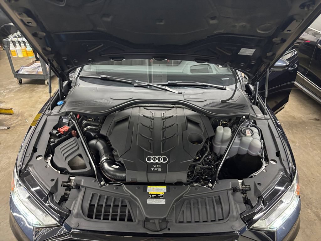Used 2021 Audi A8 L 4.0T w/ Executive Plus Package AWD/4WD image 9