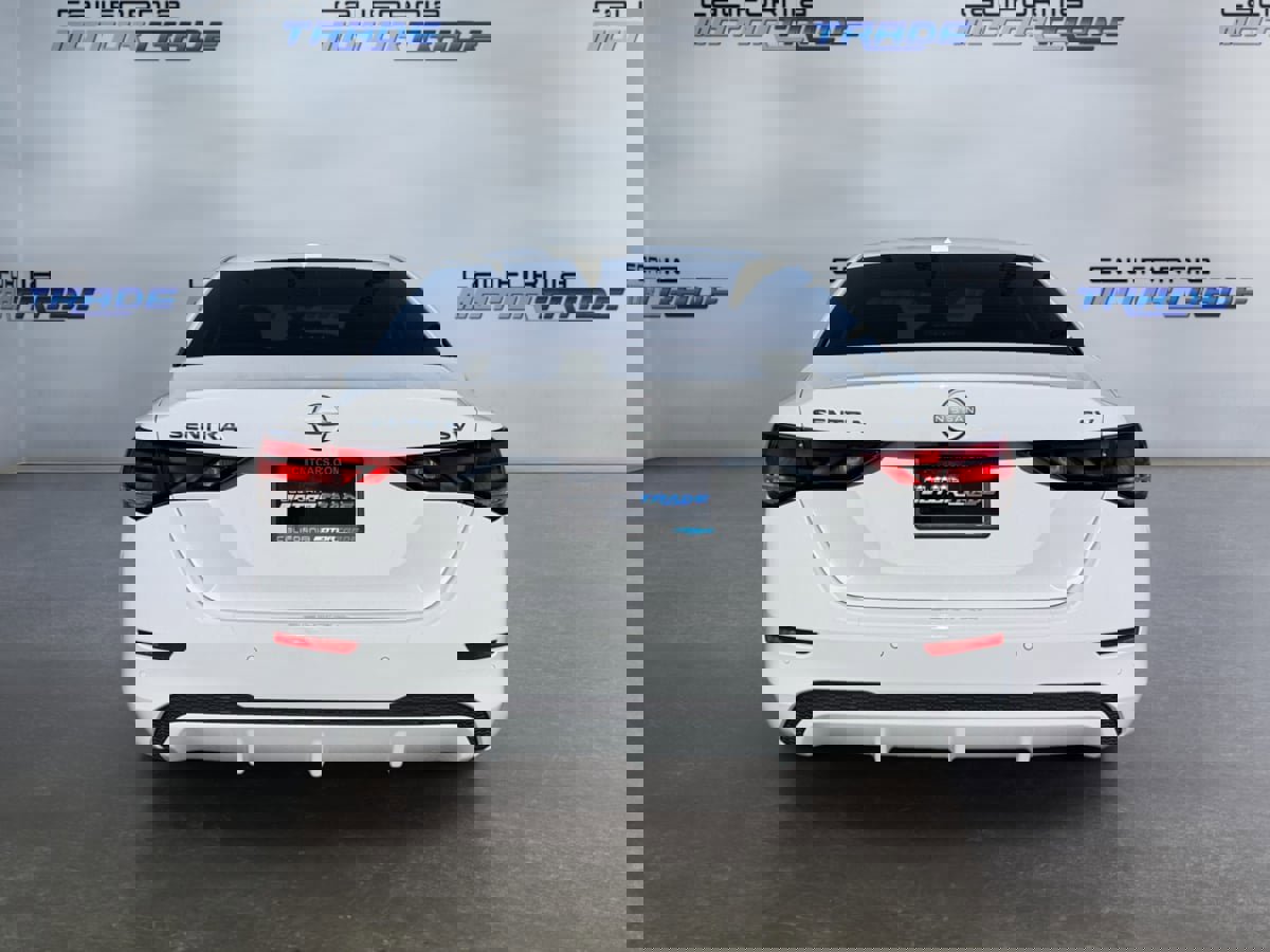 Used 2024 Nissan Sentra SV image 6