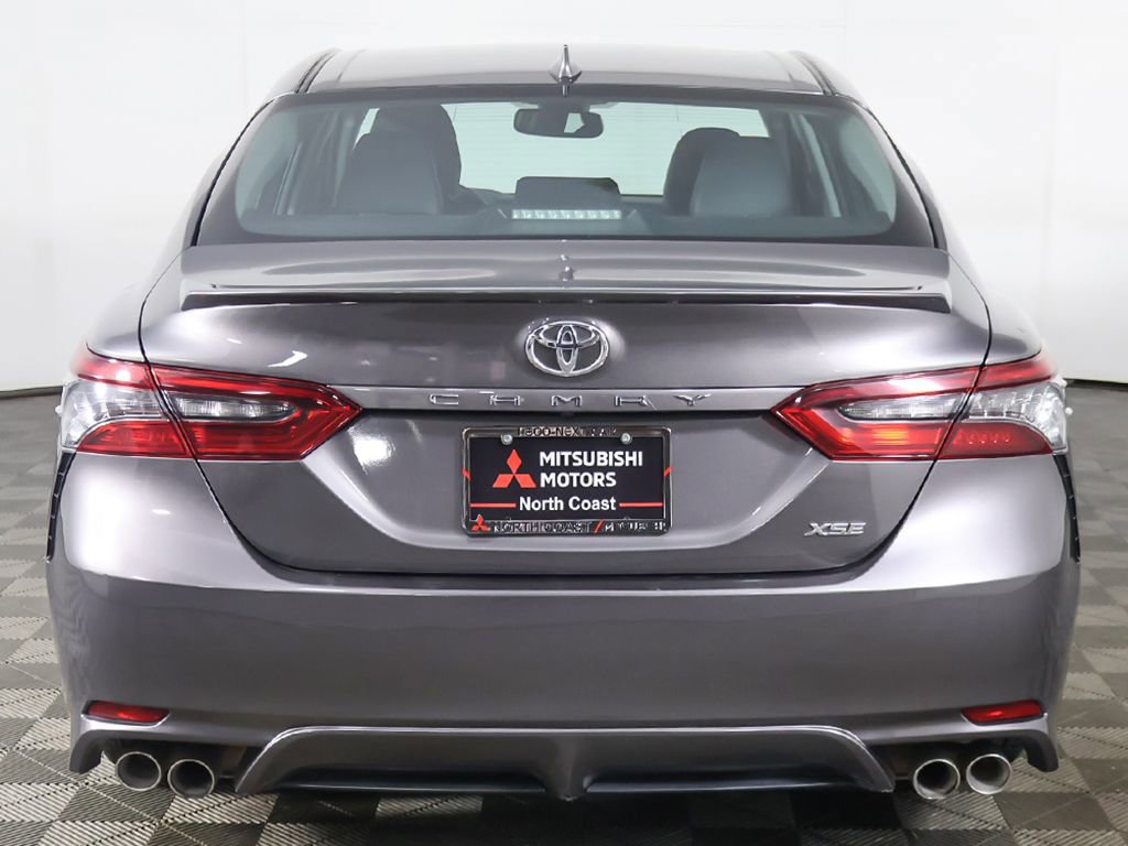 Used 2023 Toyota Camry XSE FWD image 10