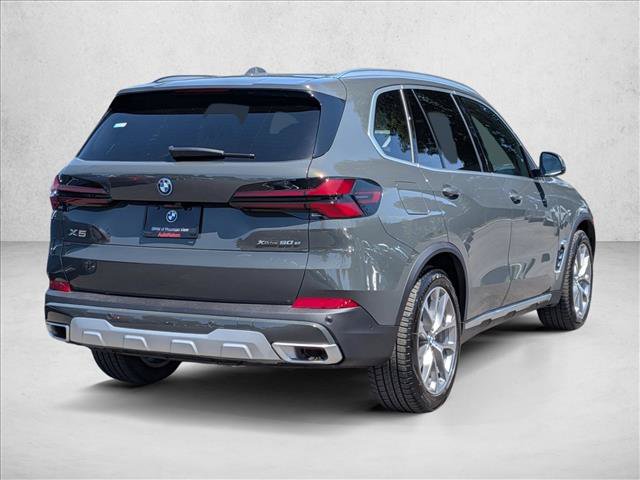 New 2026 BMW X5 xDrive50e AWD/4WD image 2