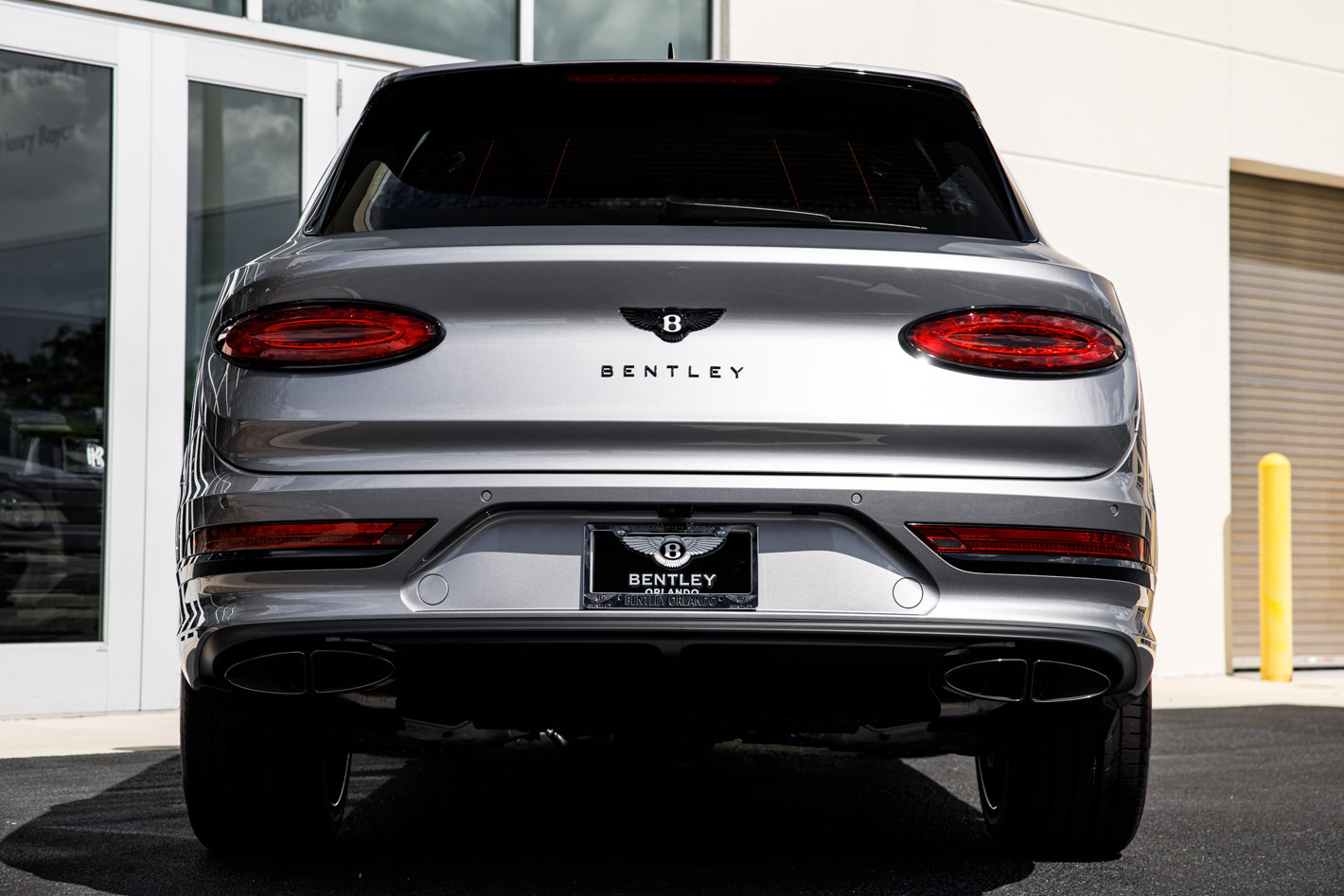 New 2026 Bentley Bentayga AWD/4WD image 16
