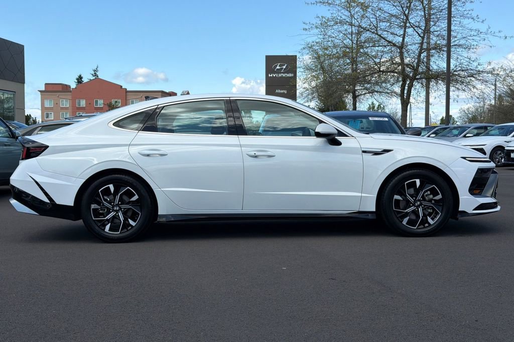 Used 2024 Hyundai Sonata SEL image 4