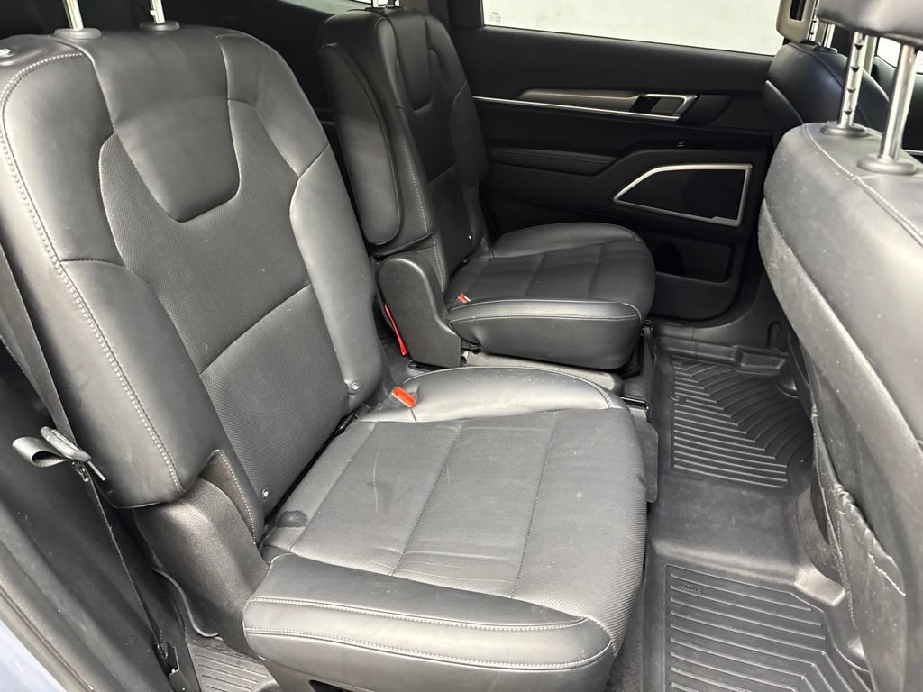Used 2022 Kia Telluride S FWD image 22