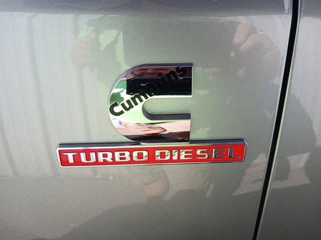 Used 2024 RAM 2500 Laramie w/ Safety Group image 10