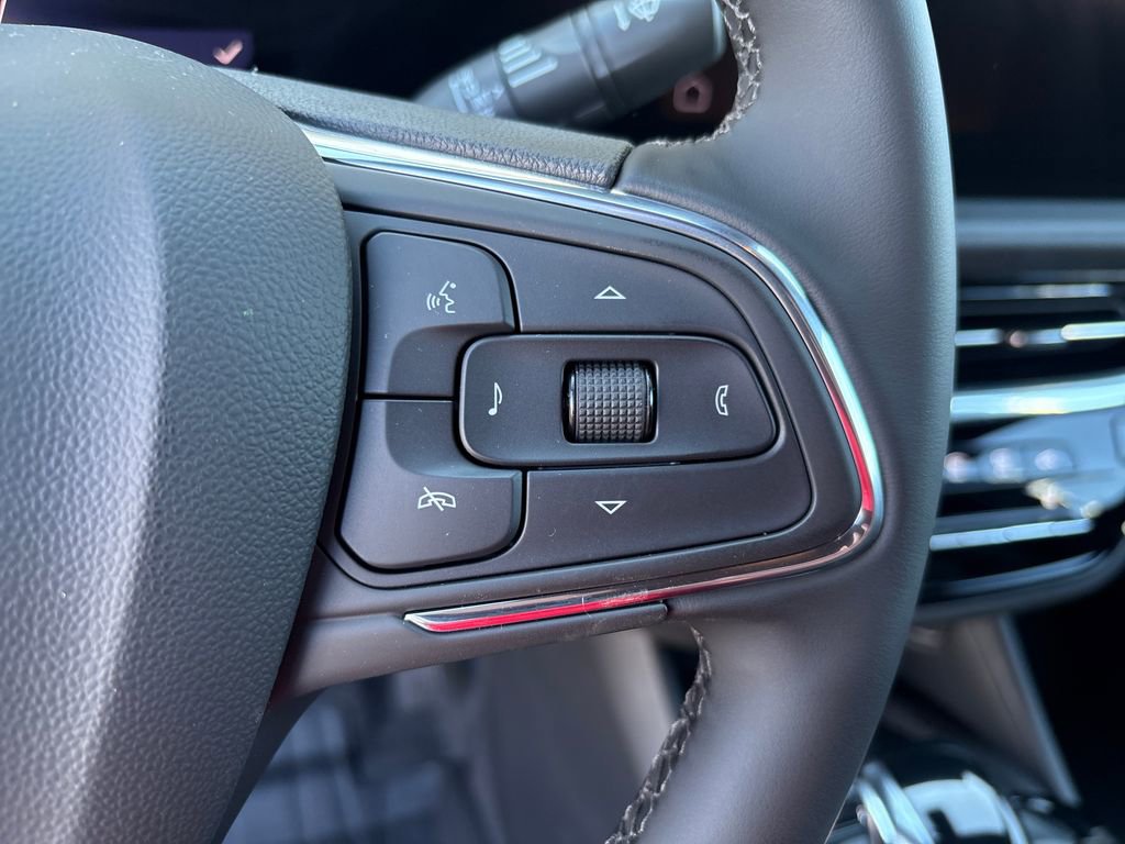 New 2026 Buick Envista Avenir image 18