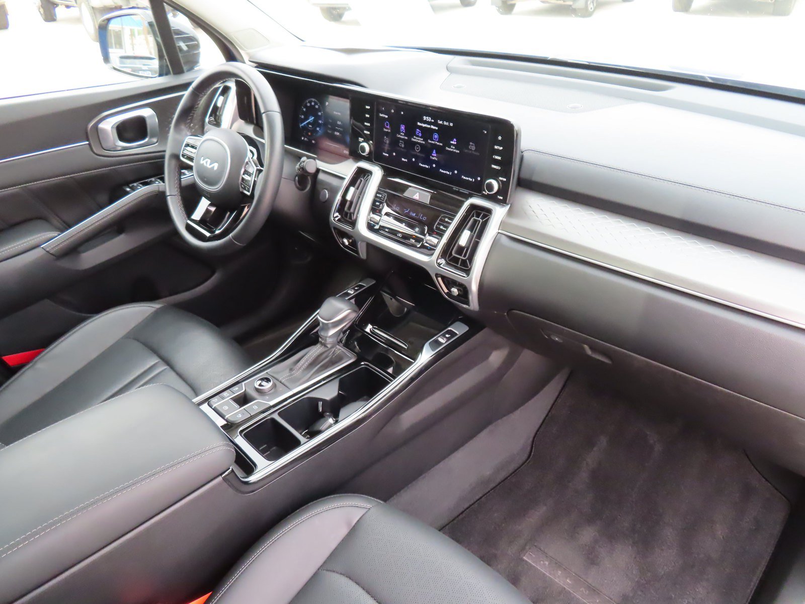 Used 2023 Kia Sorento SX AWD/4WD image 2