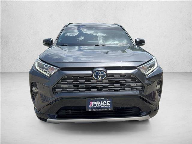 Used 2021 Toyota RAV4 XSE AWD/4WD image 2