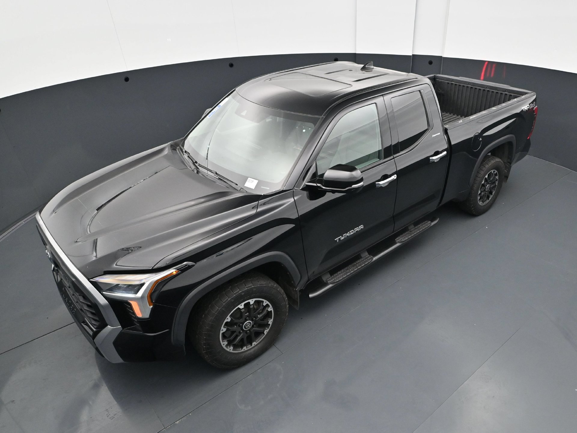 Used 2022 Toyota Tundra Limited AWD/4WD image 41