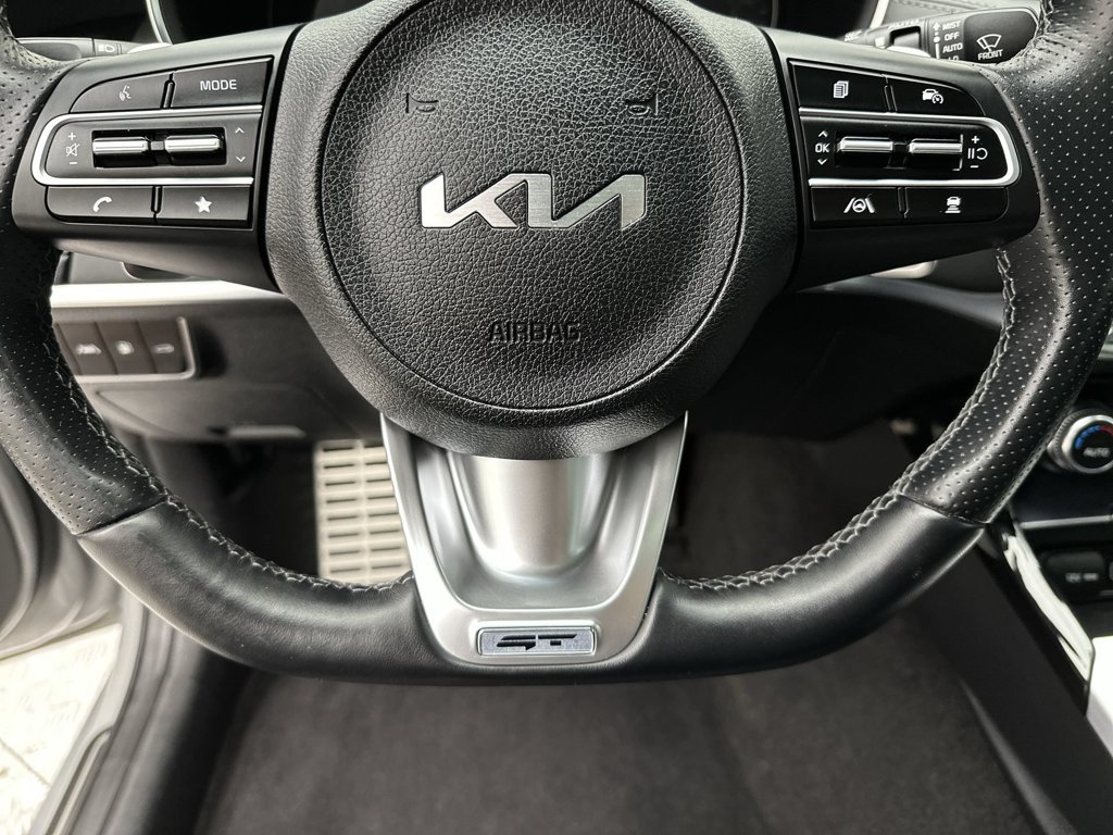 Used 2023 Kia Stinger GT2 AWD/4WD image 14