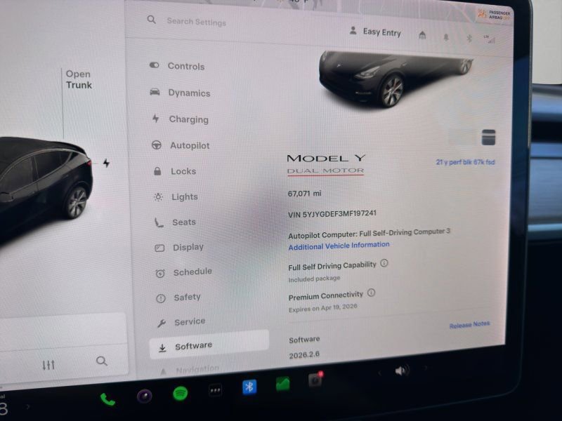 Used 2021 Tesla Model Y Performance image 15