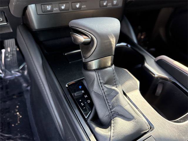 Certified 2023 Lexus ES 350 w/ Premium Package image 20