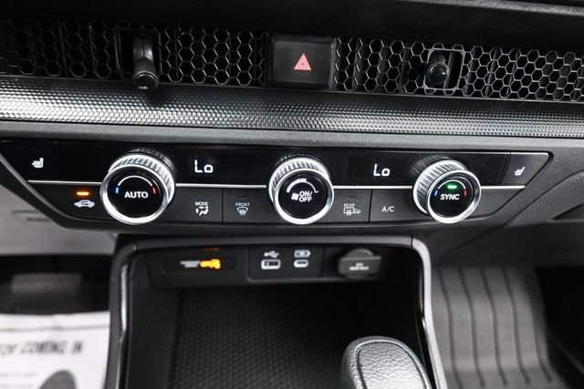 Used 2025 Honda CR-V EX image 11