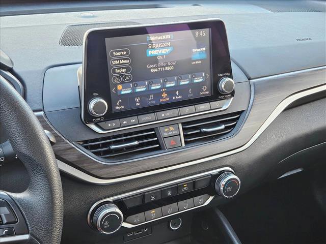 Used 2024 Nissan Altima 2.5 SV FWD image 14